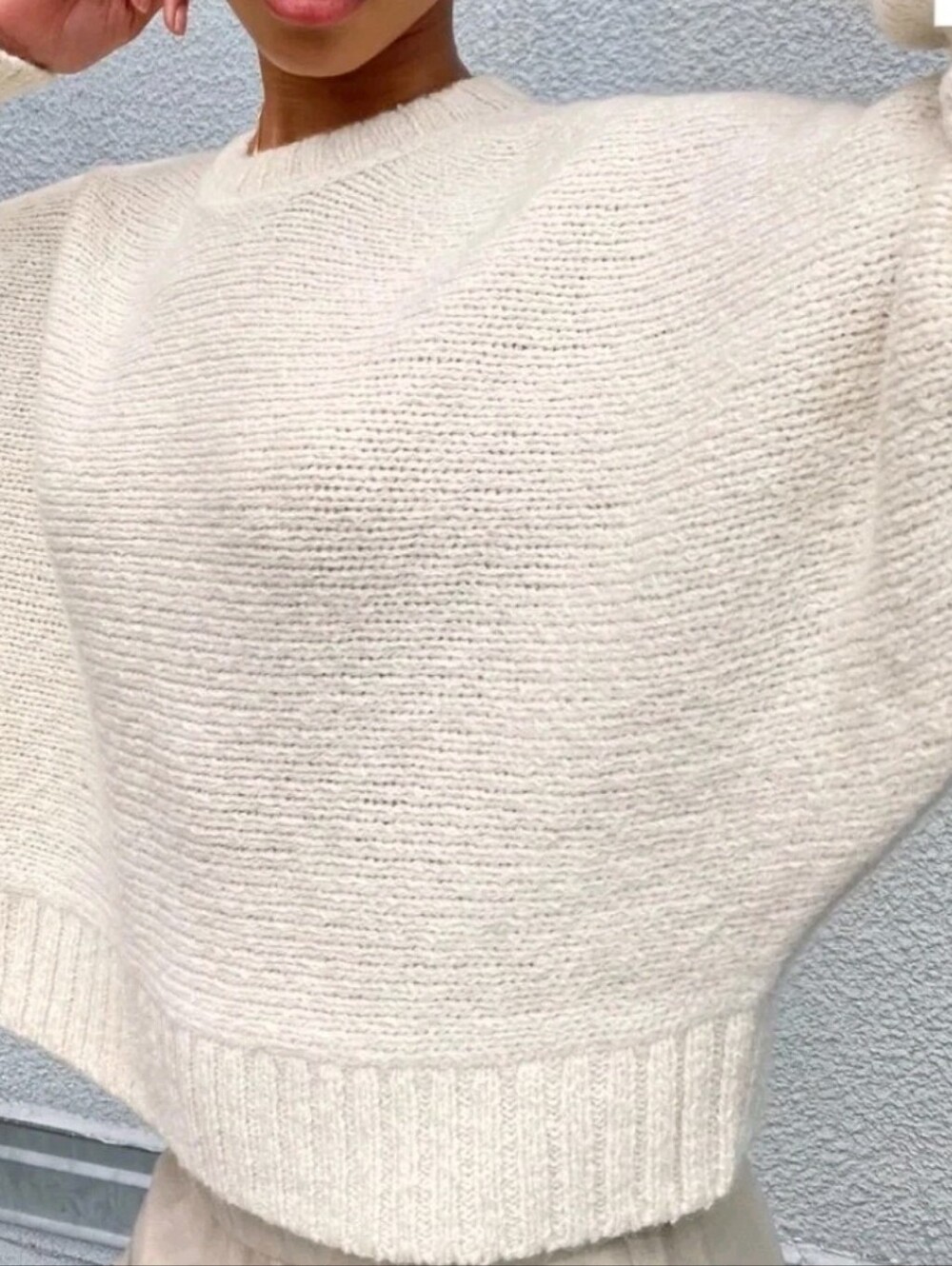Aritzia Babaton 100% Alpaca Day Off Sweater M Cream Oversized - Picture 3 of 6